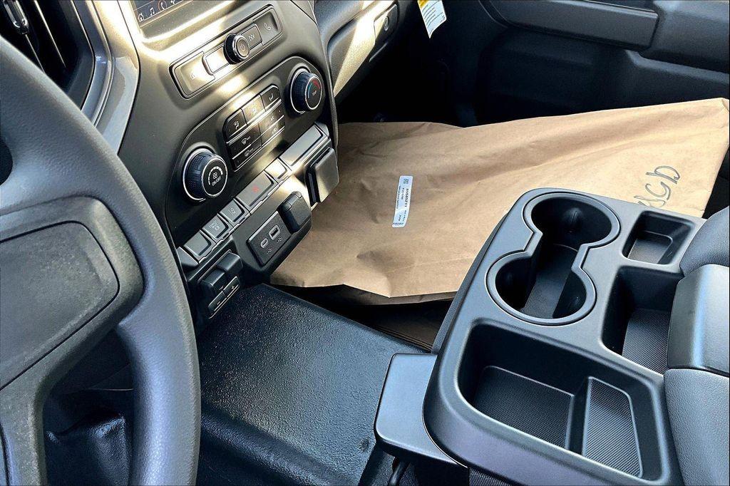 new 2026 Chevrolet Silverado 3500 car, priced at $61,923