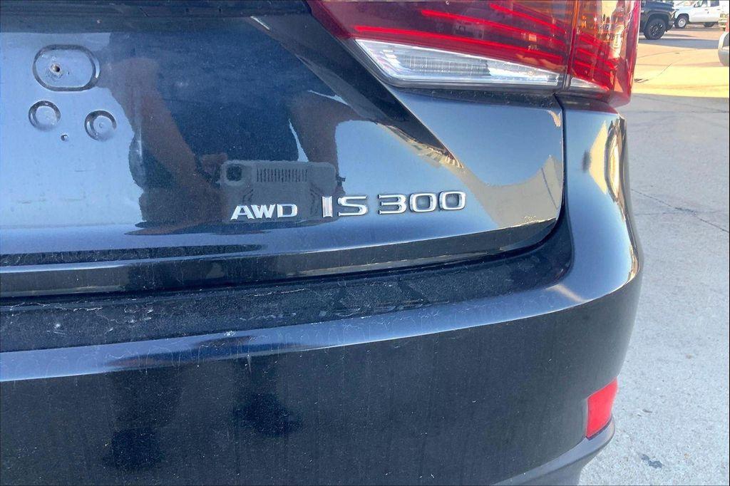 used 2019 Lexus IS 300 car, priced at $26,779