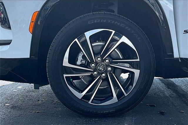 new 2025 Buick Enclave car, priced at $47,325