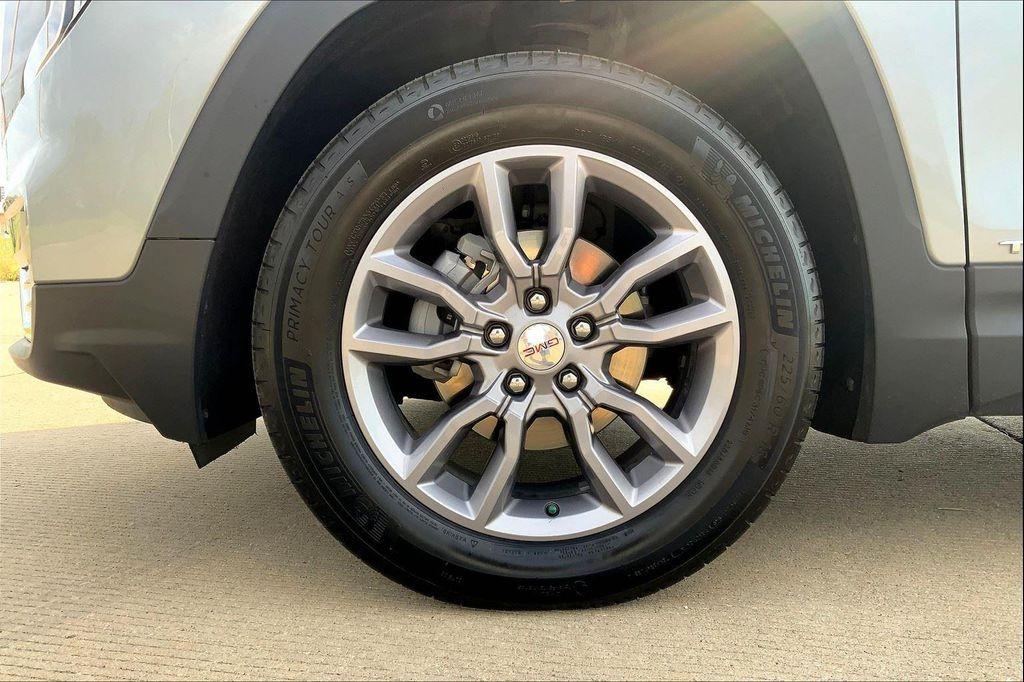 used 2024 GMC Terrain car, priced at $24,029