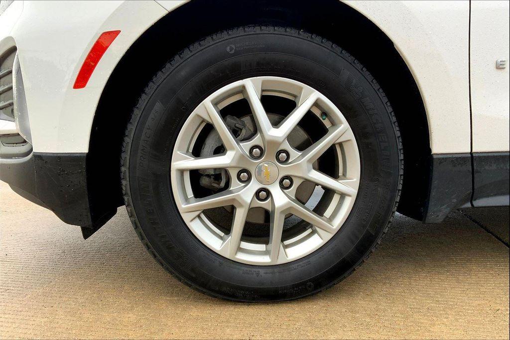 used 2022 Chevrolet Equinox car, priced at $20,188