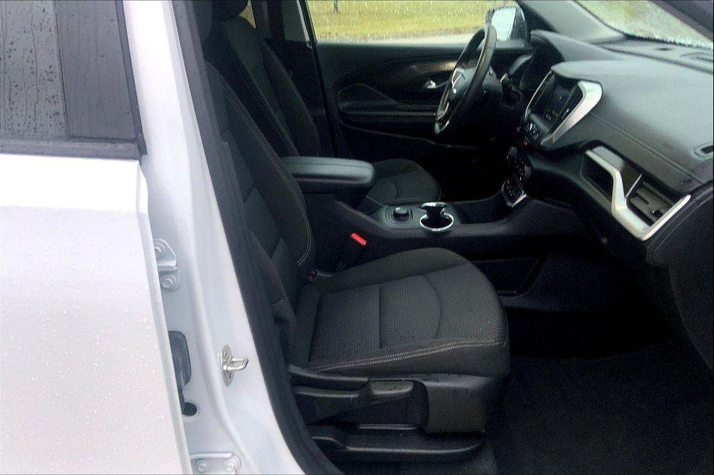 used 2024 GMC Terrain car, priced at $22,624