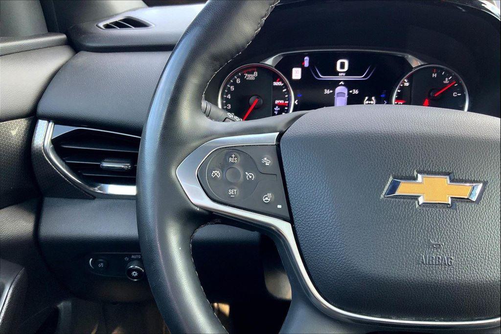 used 2023 Chevrolet Traverse car, priced at $36,691