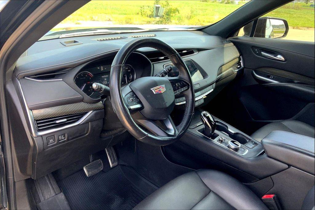 used 2021 Cadillac XT4 car, priced at $22,724