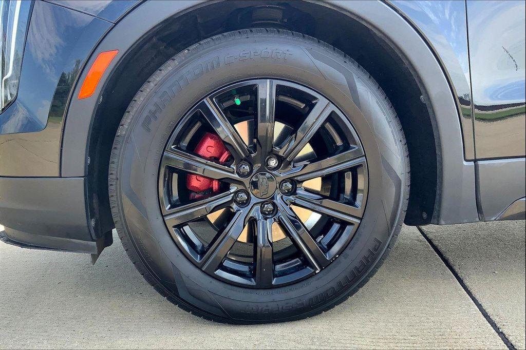 used 2021 Cadillac XT4 car, priced at $22,724