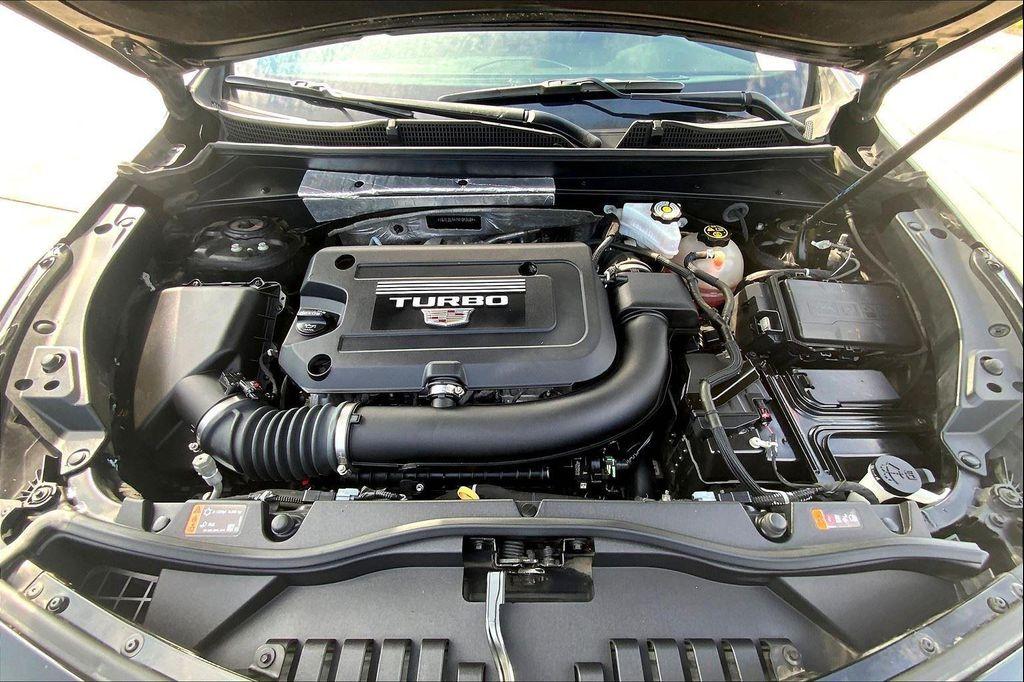 used 2021 Cadillac XT4 car, priced at $22,724