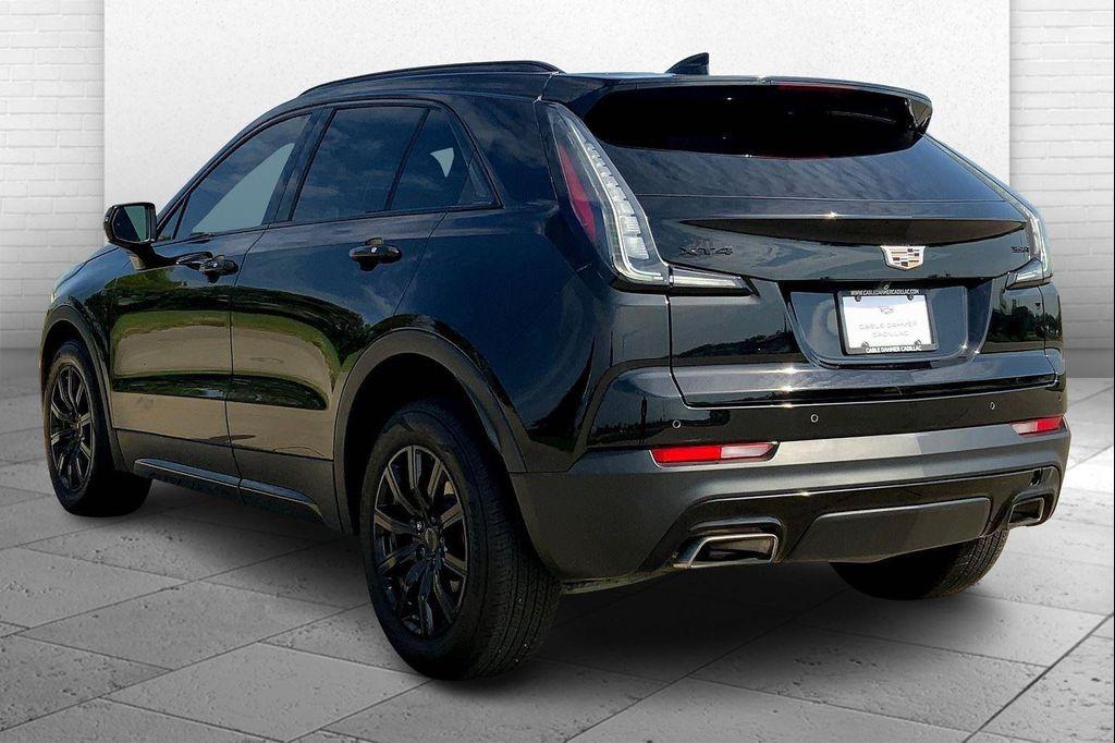 used 2021 Cadillac XT4 car, priced at $22,724