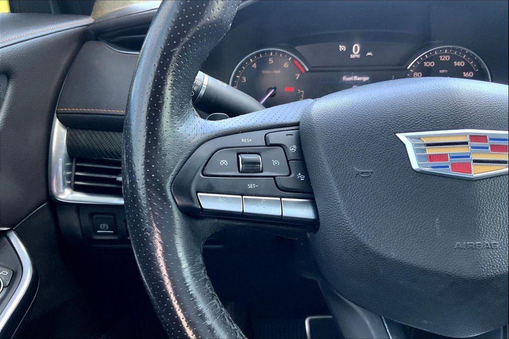 used 2021 Cadillac XT4 car, priced at $22,724