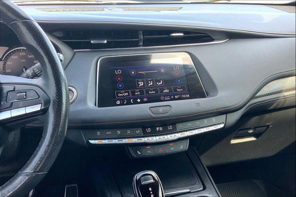 used 2021 Cadillac XT4 car, priced at $22,724