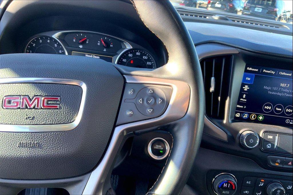 used 2024 GMC Terrain car, priced at $27,162