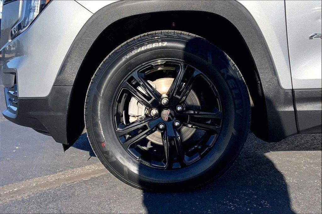 used 2024 GMC Terrain car, priced at $27,162