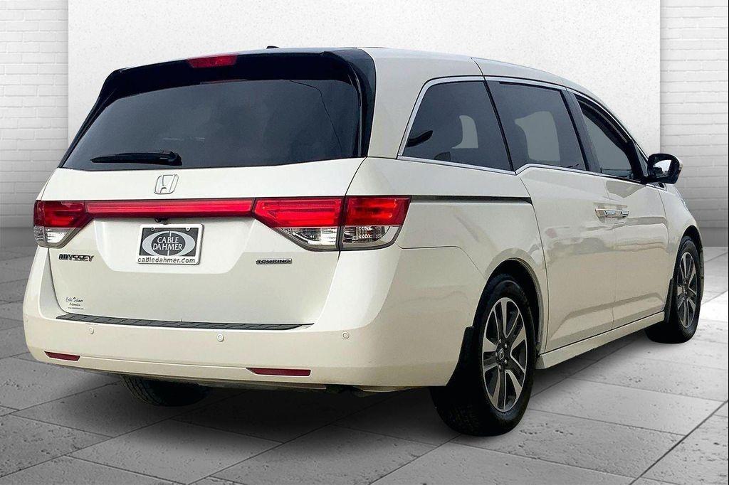 used 2016 Honda Odyssey car, priced at $17,071