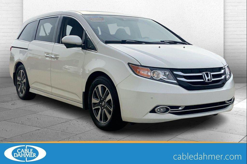 used 2016 Honda Odyssey car, priced at $17,071