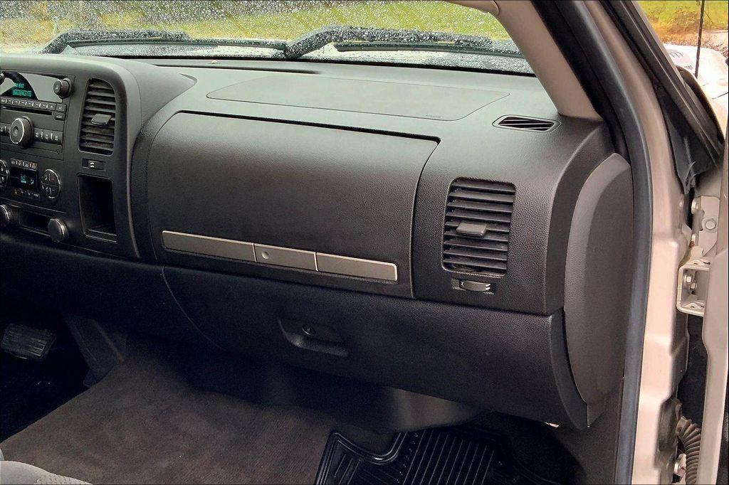 used 2007 Chevrolet Silverado 2500 car, priced at $16,999