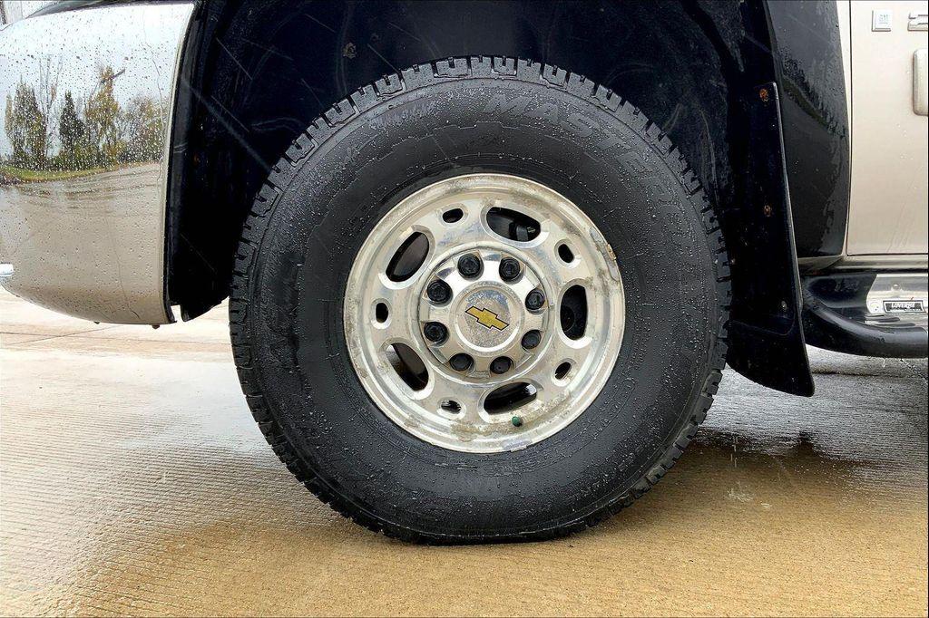 used 2007 Chevrolet Silverado 2500 car, priced at $16,999