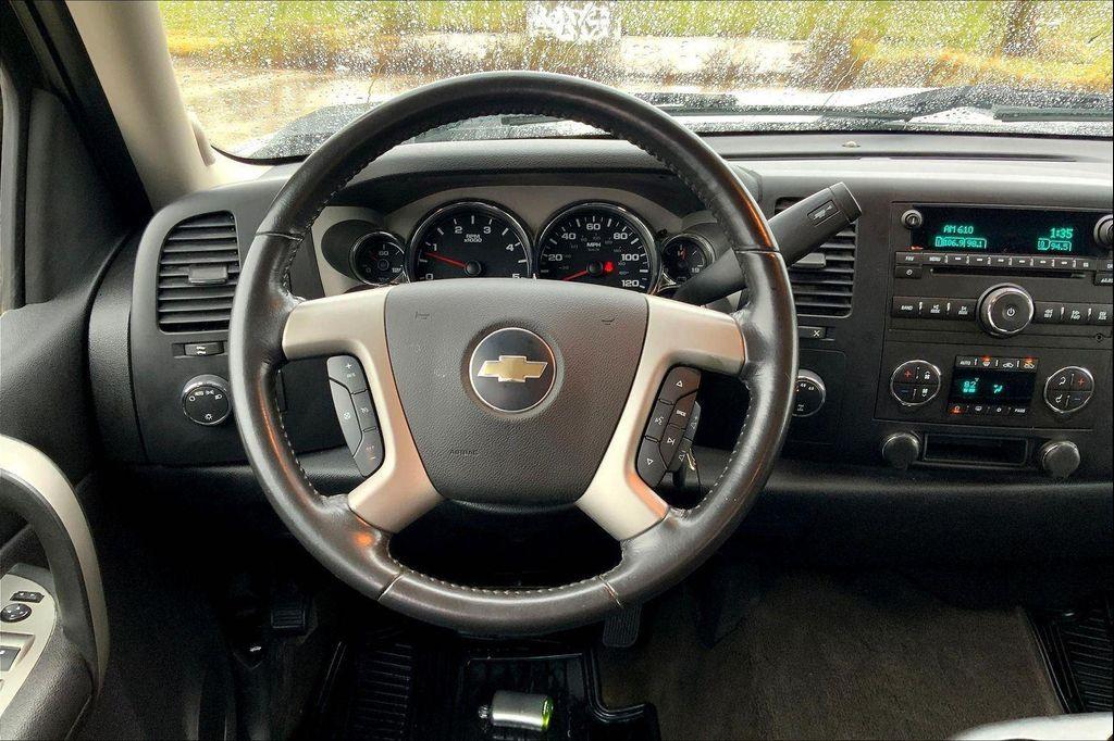 used 2007 Chevrolet Silverado 2500 car, priced at $16,999