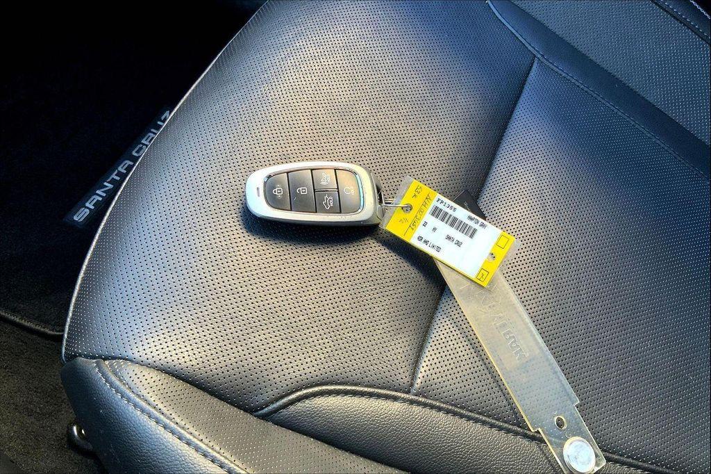 used 2022 Hyundai SANTA CRUZ car, priced at $27,409