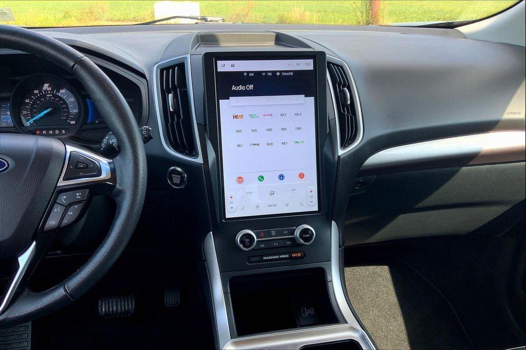 used 2024 Ford Edge car, priced at $24,322