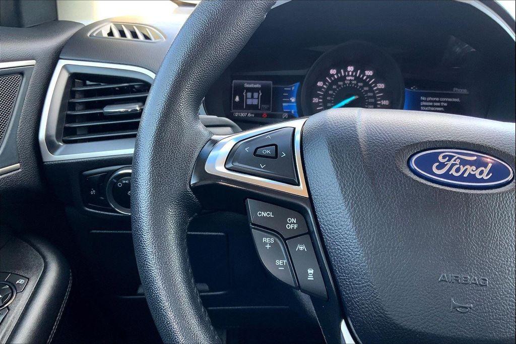 used 2024 Ford Edge car, priced at $24,322