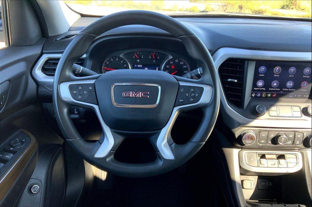 used 2023 GMC Acadia car, priced at $31,990