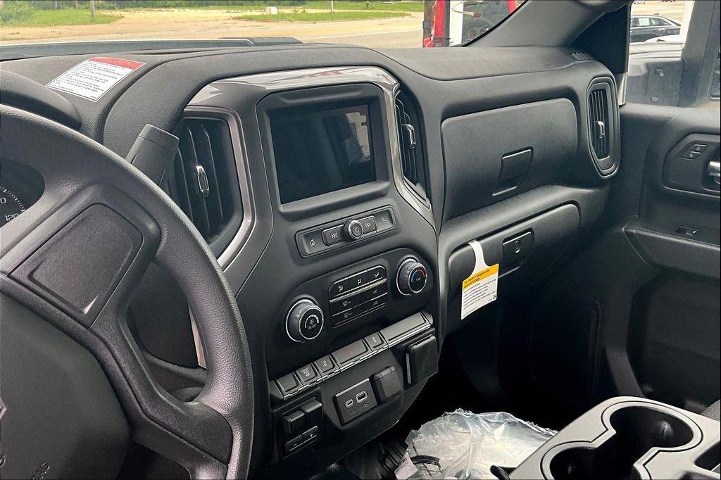 new 2024 Chevrolet Silverado 3500 car, priced at $83,803