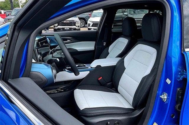 new 2025 Chevrolet Equinox EV car, priced at $41,640