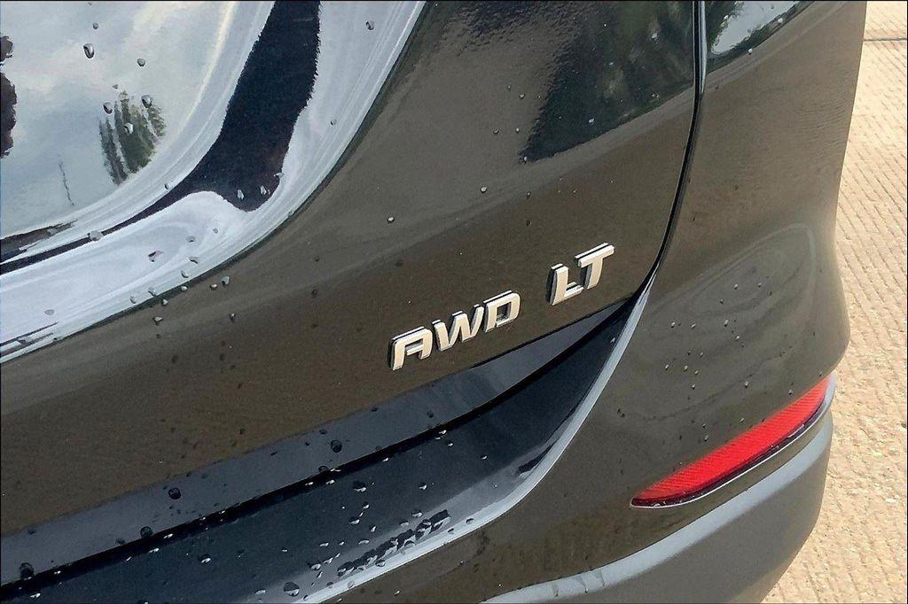 used 2024 Chevrolet Equinox car, priced at $20,553