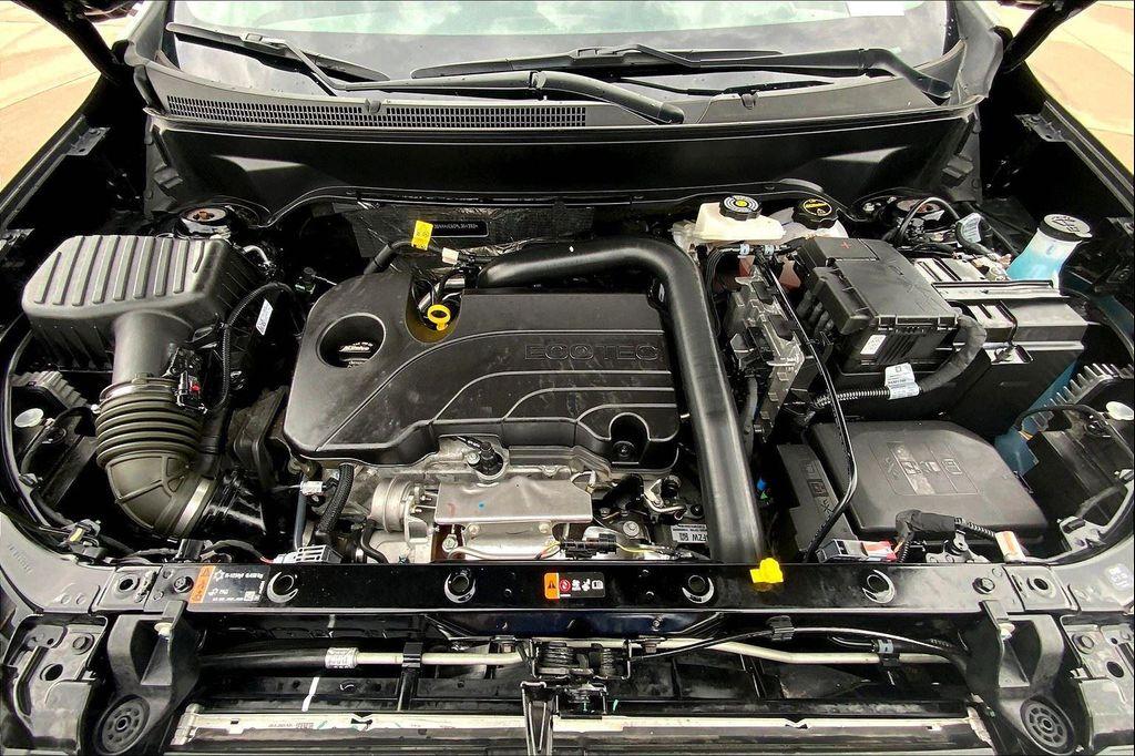 used 2024 Chevrolet Equinox car, priced at $20,553