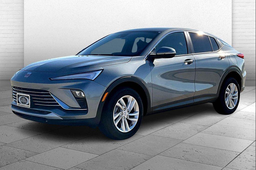 new 2025 Buick Envista car, priced at $25,110