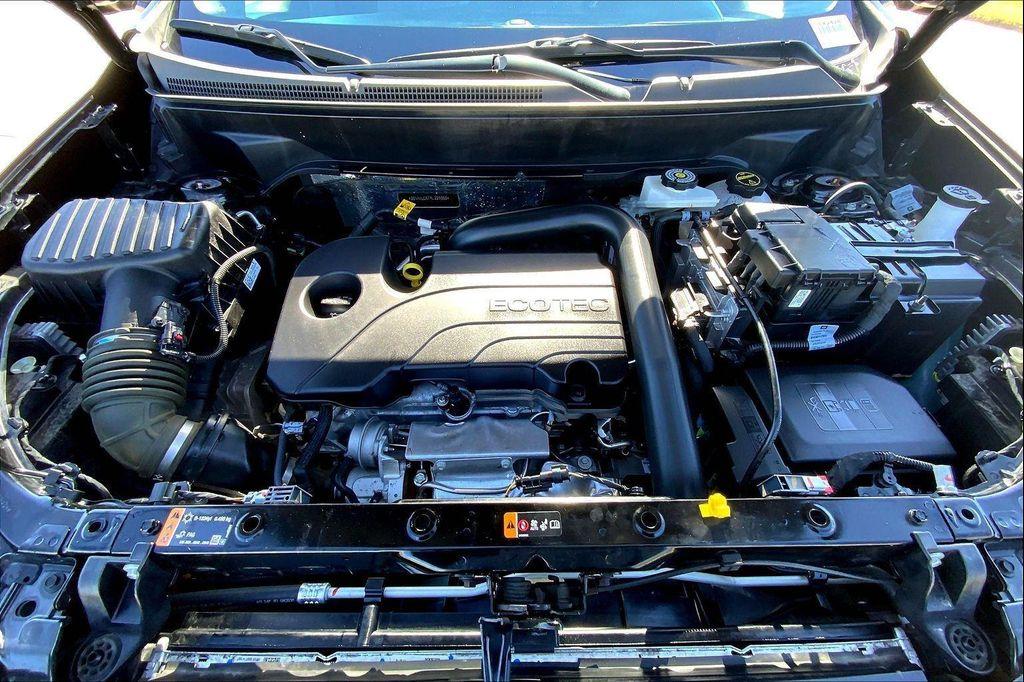 used 2024 Chevrolet Equinox car, priced at $21,109