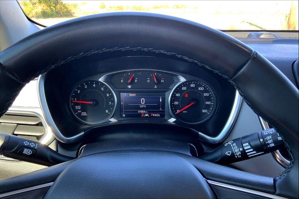 used 2024 Chevrolet Equinox car, priced at $21,109