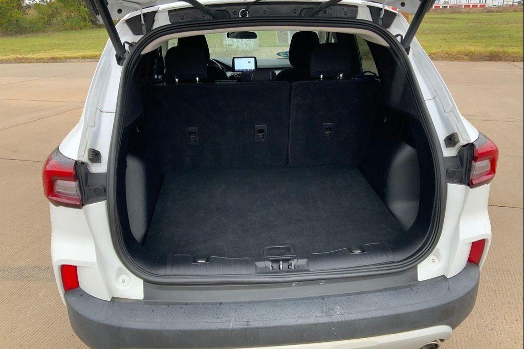 used 2023 Ford Escape car, priced at $23,339