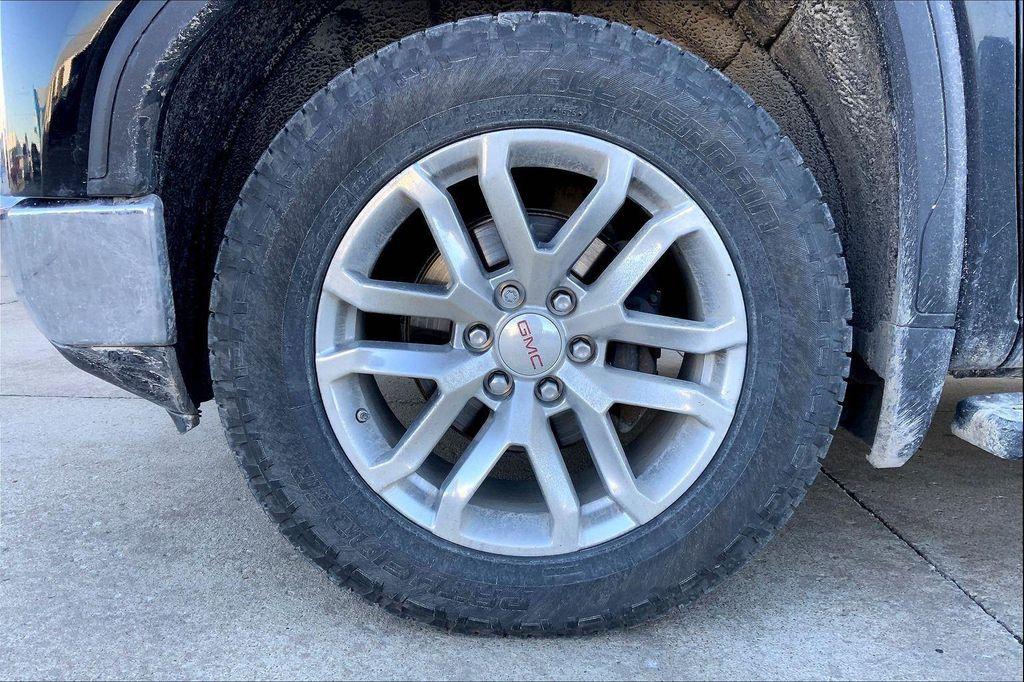 used 2019 GMC Sierra 1500 car, priced at $25,109