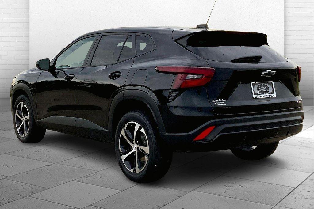 used 2024 Chevrolet Trax car, priced at $21,615