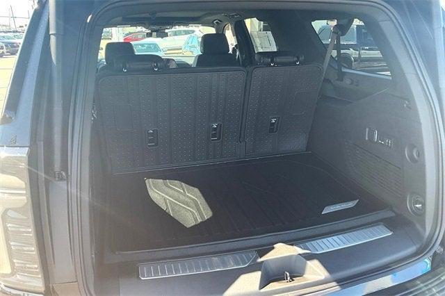 new 2025 Chevrolet Suburban car, priced at $81,285