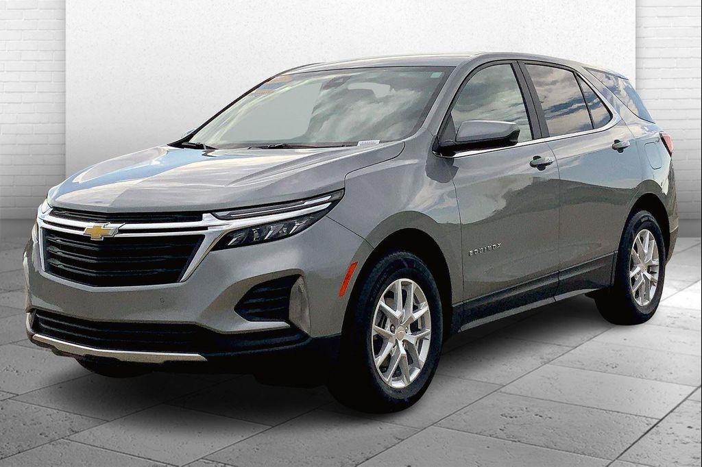used 2024 Chevrolet Equinox car, priced at $22,696