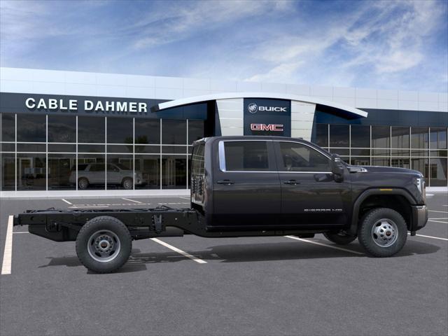new 2025 GMC Sierra 3500 car, priced at $64,258