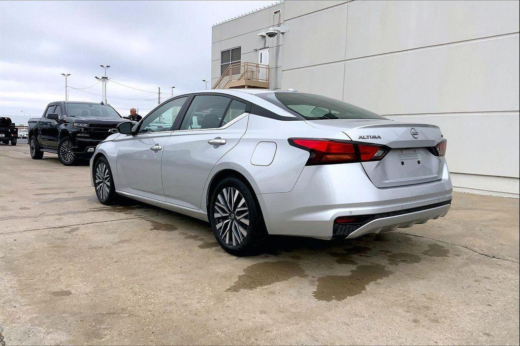 used 2024 Nissan Altima car, priced at $21,399