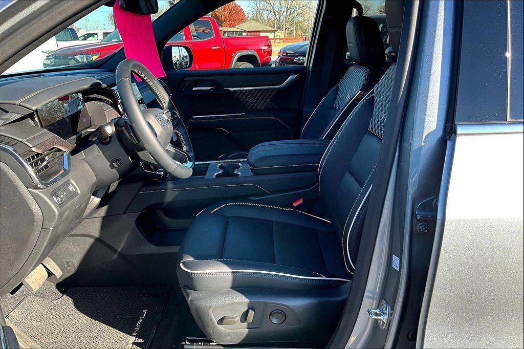 new 2025 GMC Acadia car, priced at $57,530