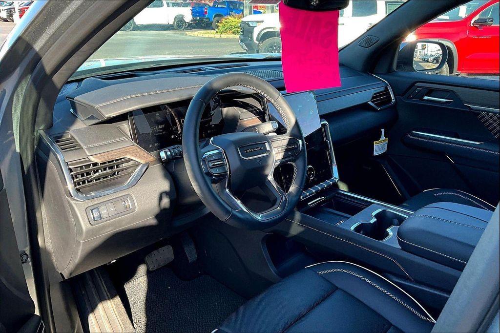 new 2025 GMC Acadia car, priced at $57,530