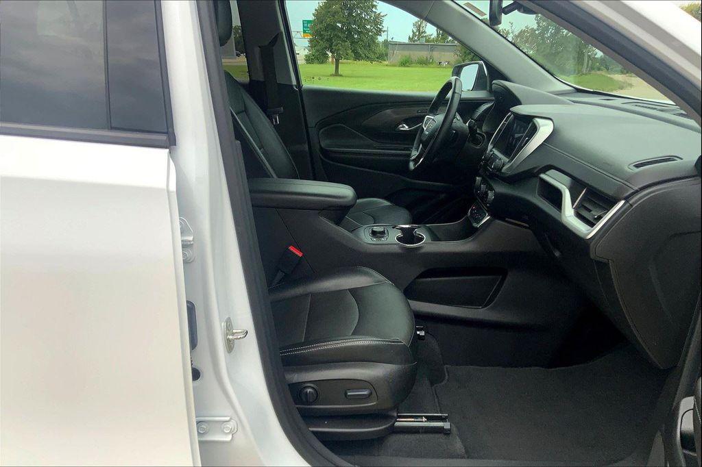 used 2023 GMC Terrain car, priced at $21,323