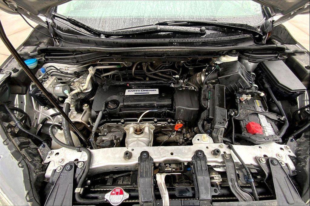used 2015 Honda CR-V car, priced at $11,900