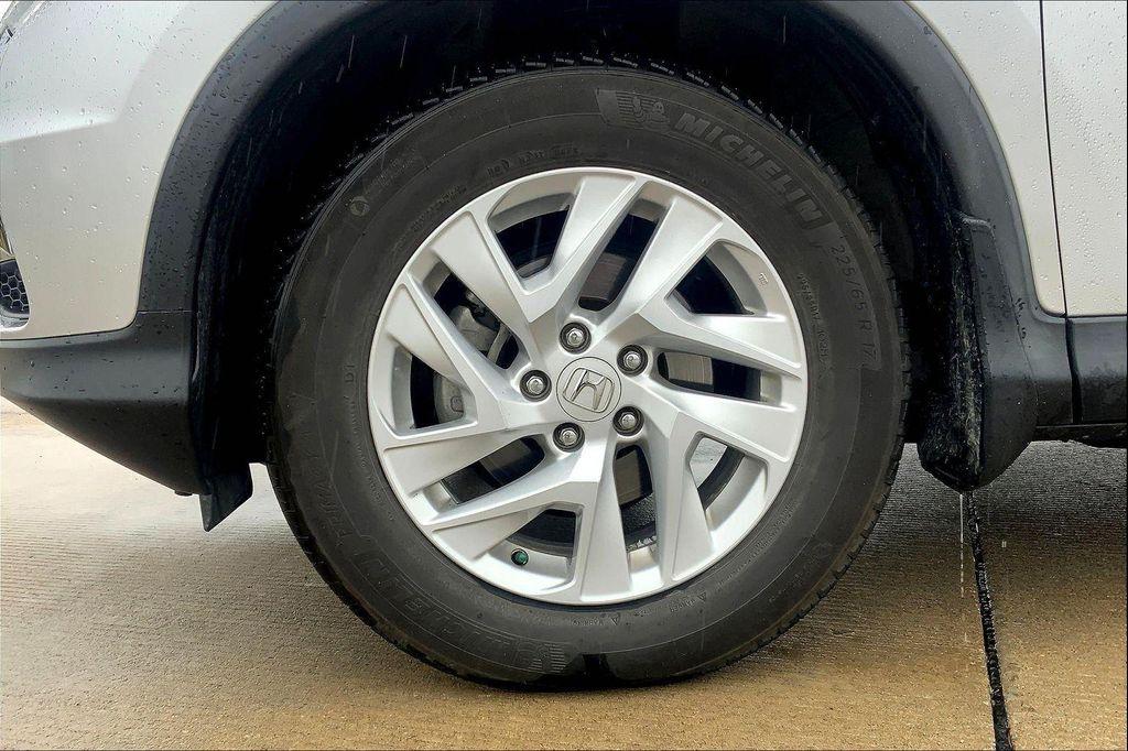 used 2015 Honda CR-V car, priced at $11,900