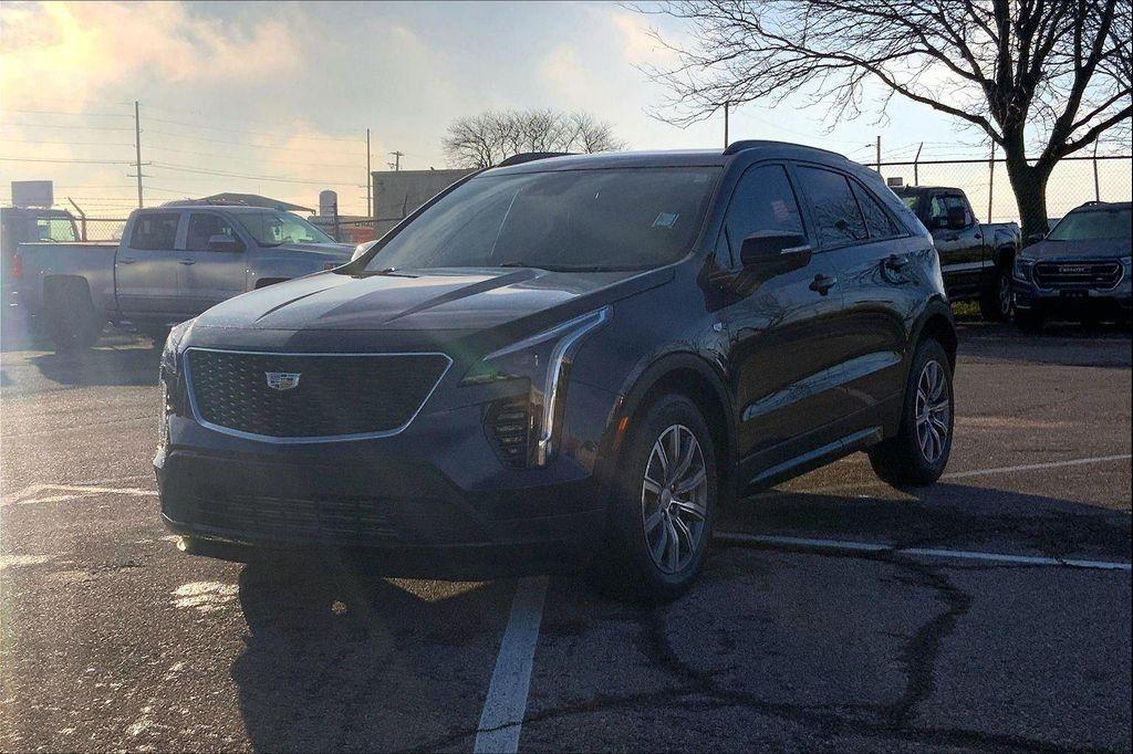 used 2022 Cadillac XT4 car, priced at $28,693