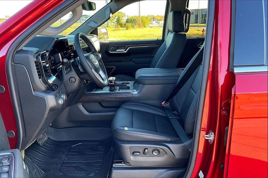 new 2026 GMC Sierra 1500 car, priced at $57,365