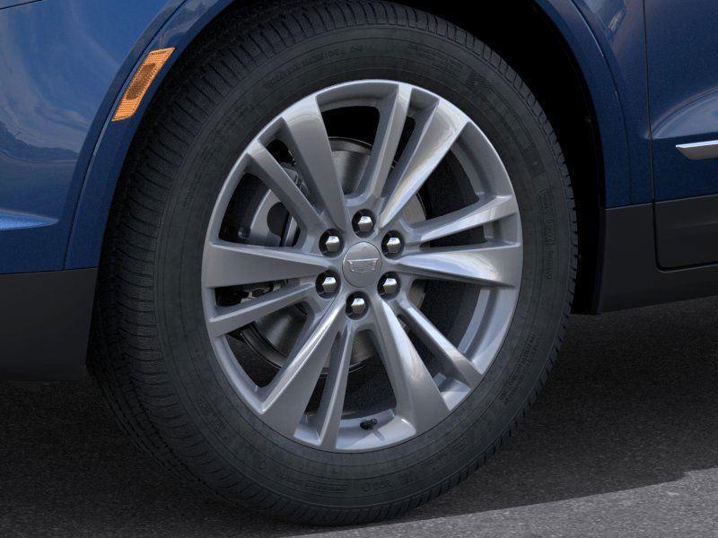 new 2025 Cadillac XT5 car, priced at $52,715