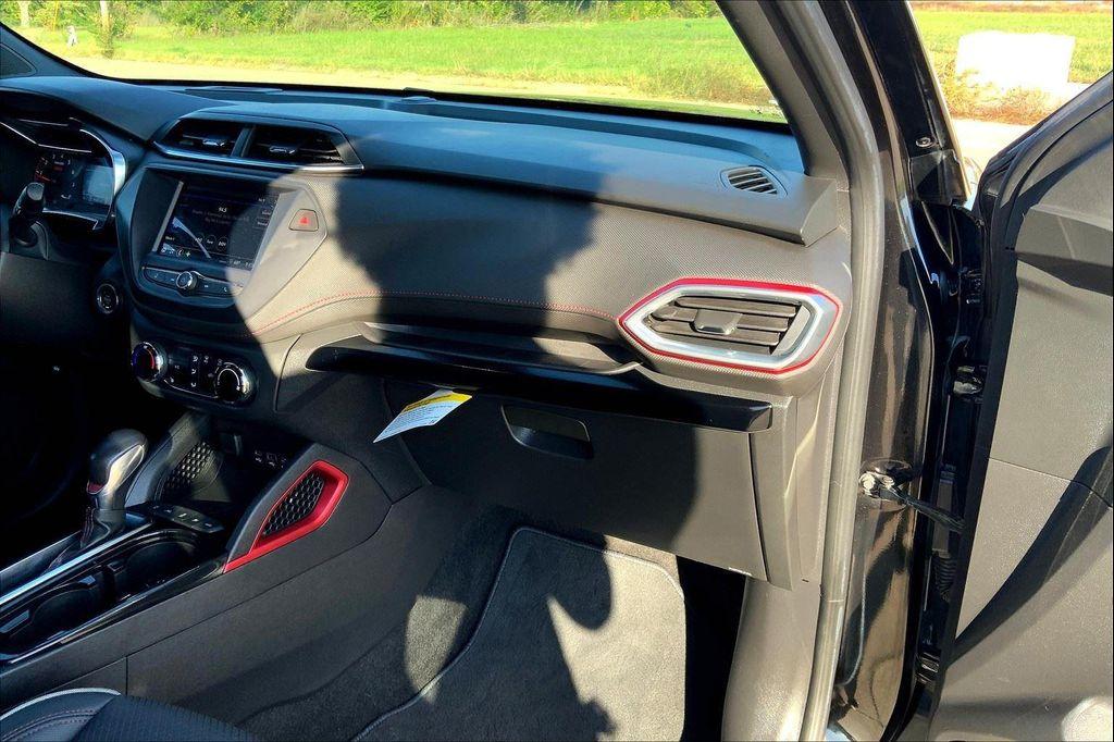 used 2022 Chevrolet TrailBlazer car, priced at $21,776