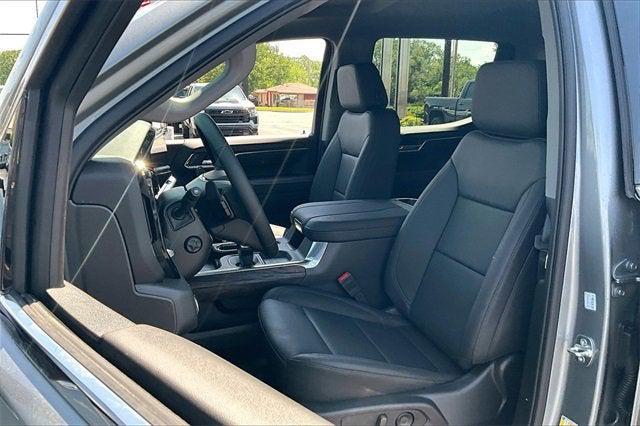 new 2025 GMC Sierra 1500 car, priced at $51,620