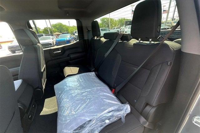 new 2025 GMC Sierra 1500 car, priced at $39,975