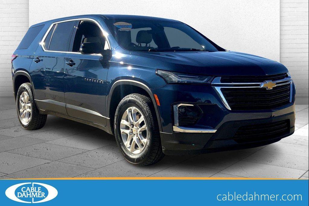 used 2022 Chevrolet Traverse car, priced at $24,696